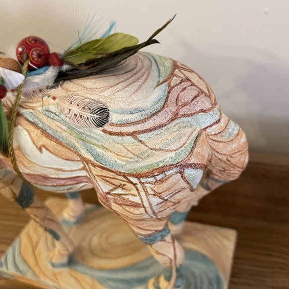 SIGNED Trail Of Painted Ponies  “ Fetish Pony” by Lynn Bean 1E/6287 - Retired - Picture 3 of 11